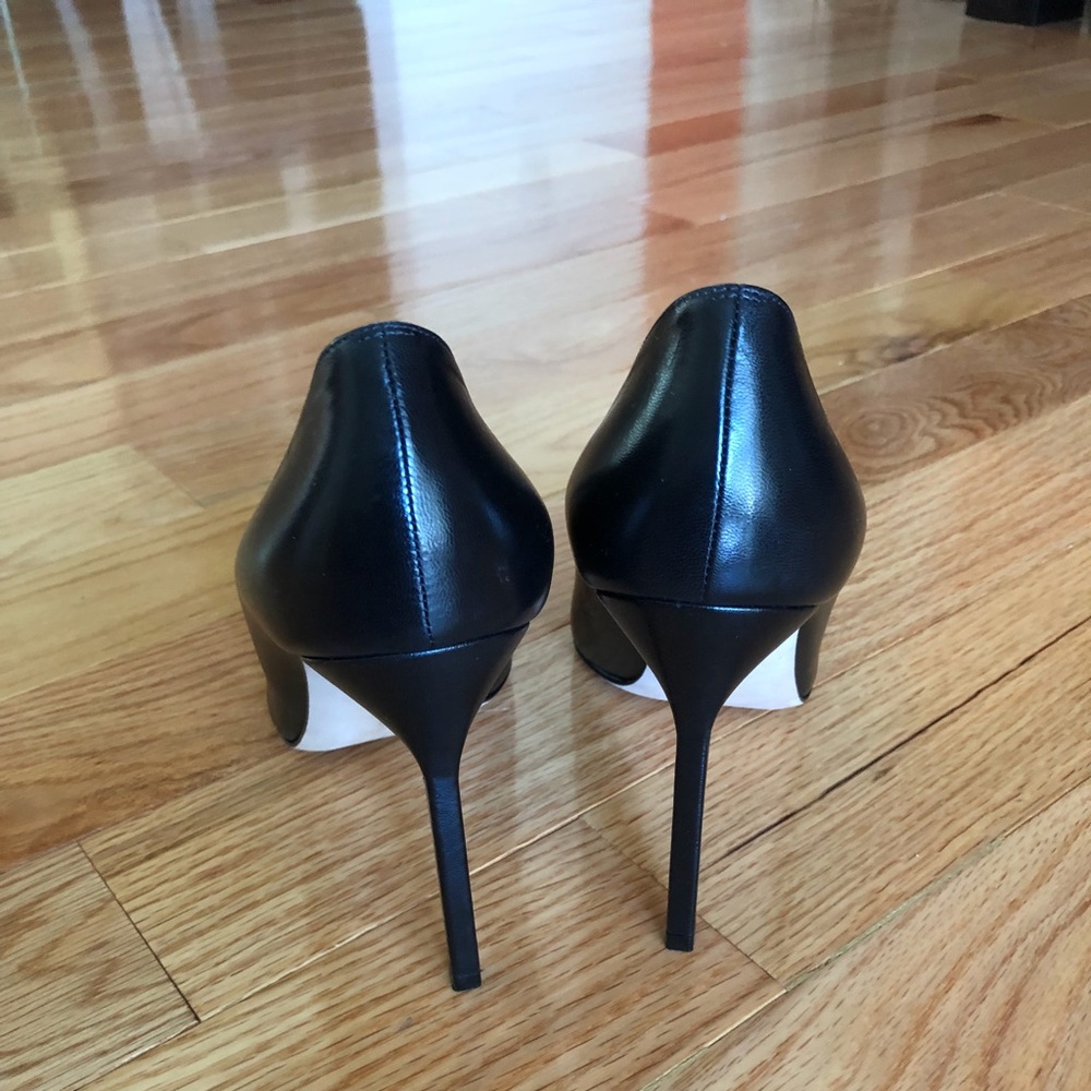 Manolo blahnik - Picture 3 of 6